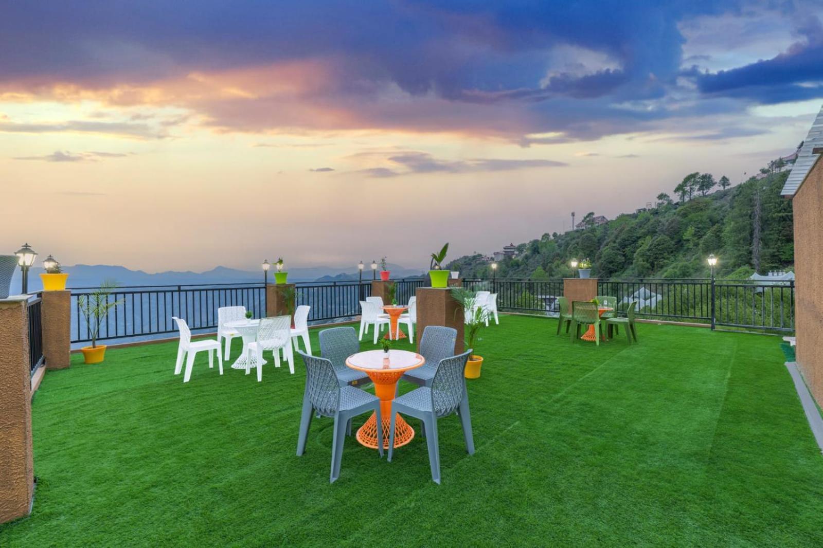 The Nature Dreams I Vacations I Conference I Mice I Family Events I Open Air Terrace I Sky Bonfire I Kufri By Exotic Stays Shimla Ngoại thất bức ảnh